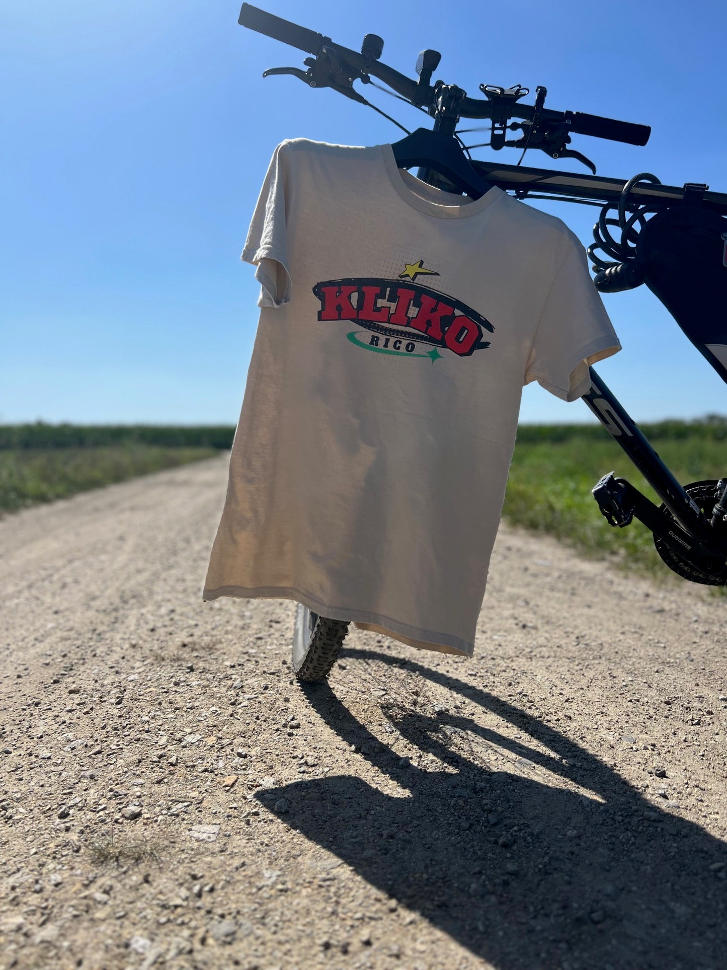 Retro Tee , Vintage old school 80-90s